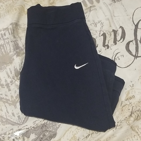 Nike capri pants - Picture 1 of 4